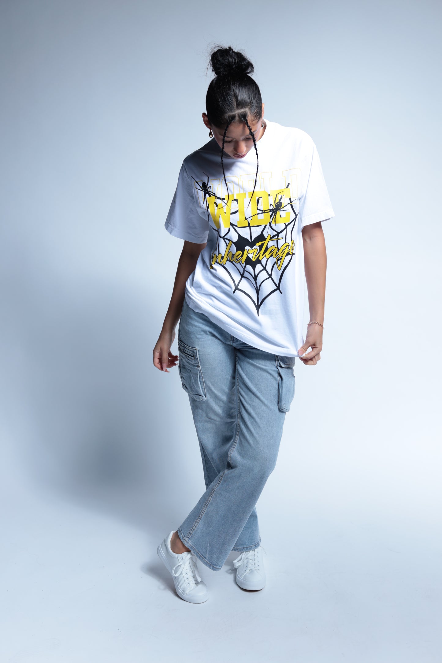 "Worlwide" Inheritage white tee
