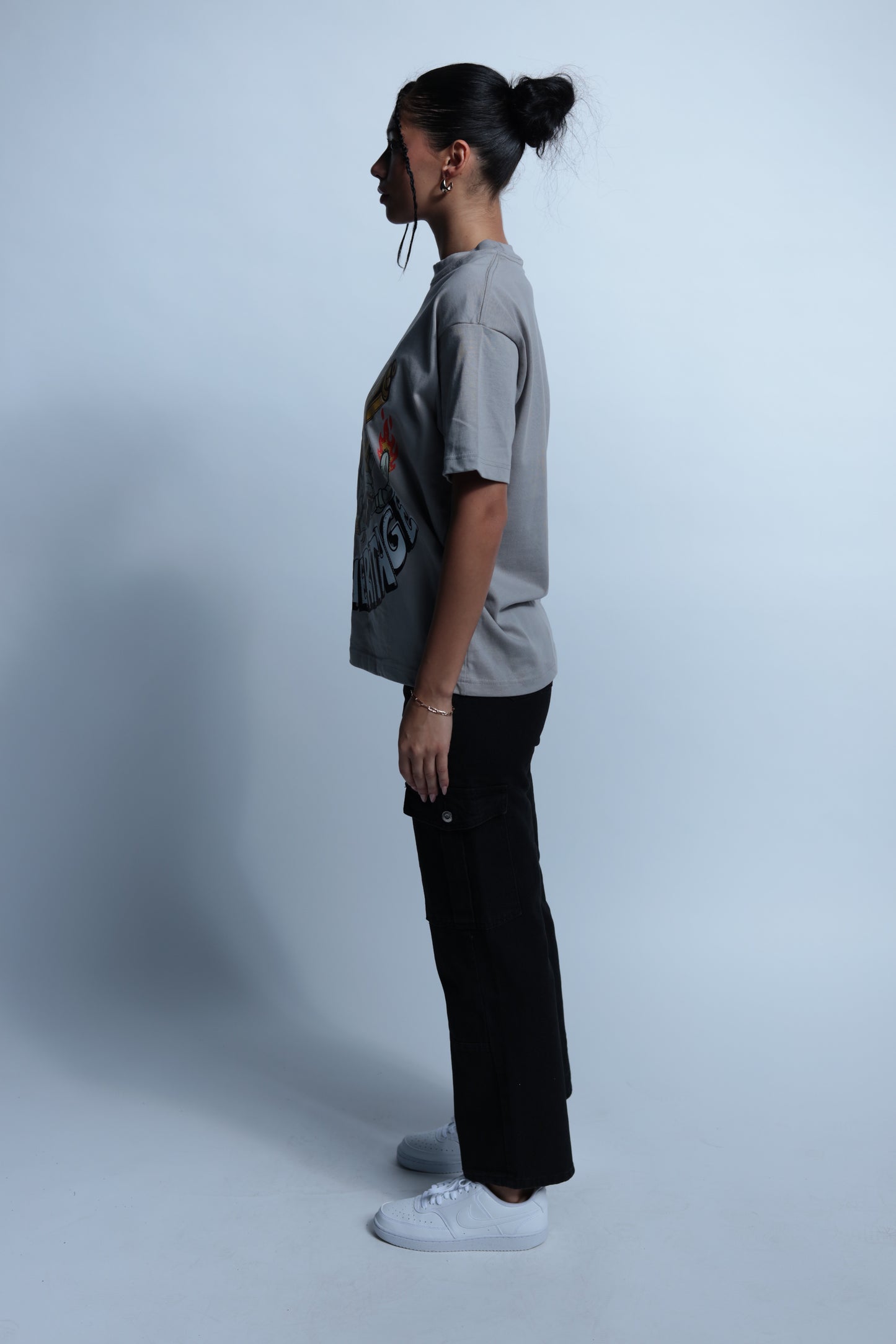 "Come in Peace or Leave In Pieces" graphic tee